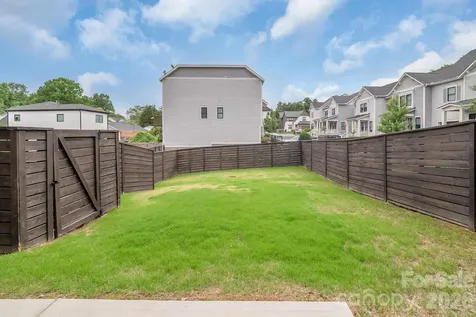 1451 Haywood Court Charlotte NC 28205