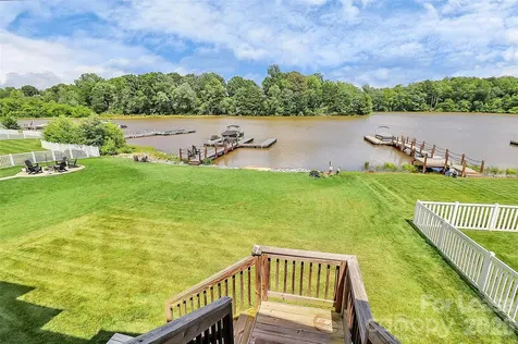 136 Preston Road Mooresville NC 28117