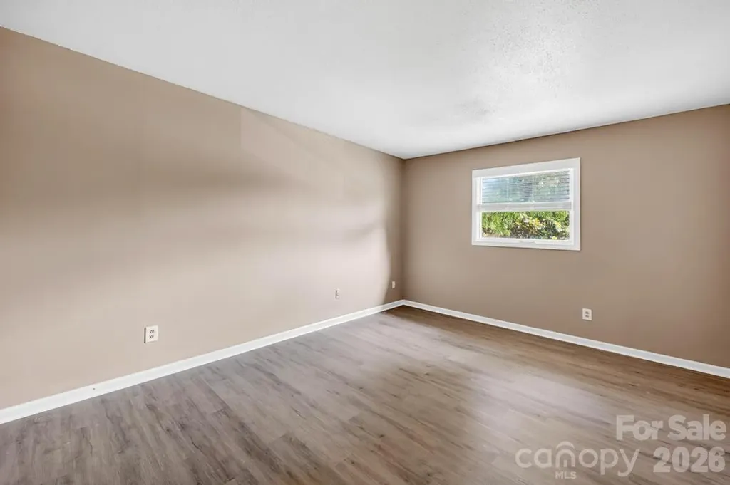 7915 Oak Meadow Court Charlotte NC 28210