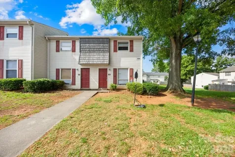 7915 Oak Meadow Court Charlotte NC 28210