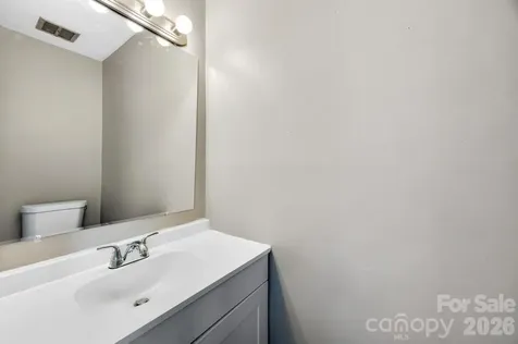 7915 Oak Meadow Court Charlotte NC 28210