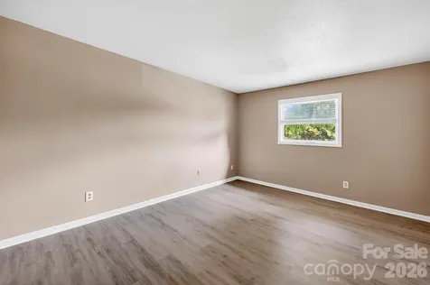 7915 Oak Meadow Court Charlotte NC 28210