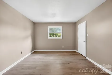 7915 Oak Meadow Court Charlotte NC 28210