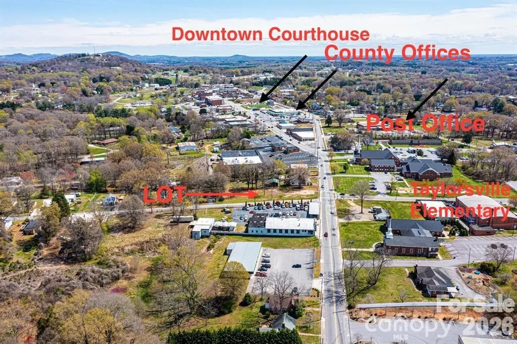 24 7th Street NW Taylorsville NC 28681
