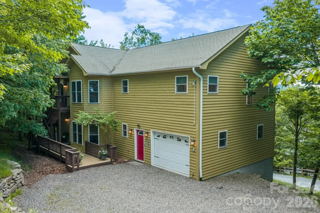 117 Pinnacle Ridge Road Beech Mountain NC 28604