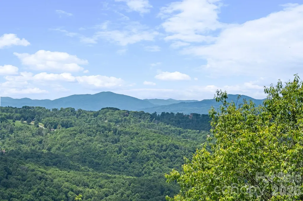 117 Pinnacle Ridge Road Beech Mountain NC 28604