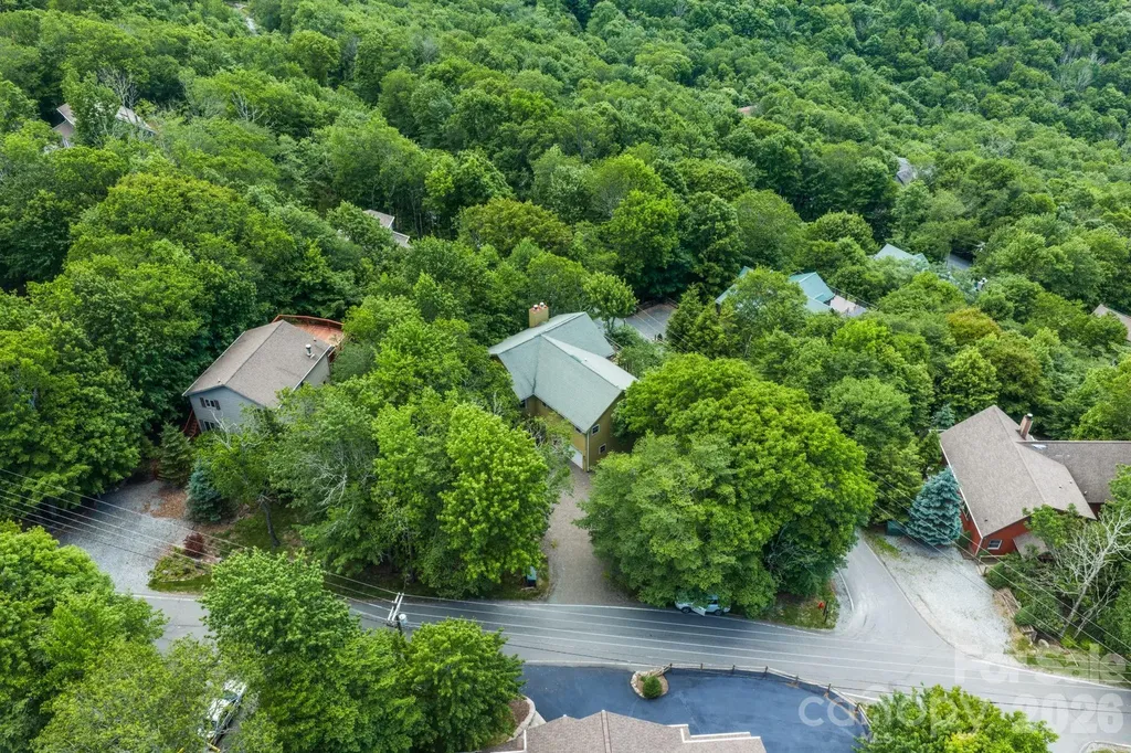 117 Pinnacle Ridge Road Beech Mountain NC 28604