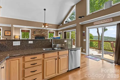 117 Pinnacle Ridge Road Beech Mountain NC 28604