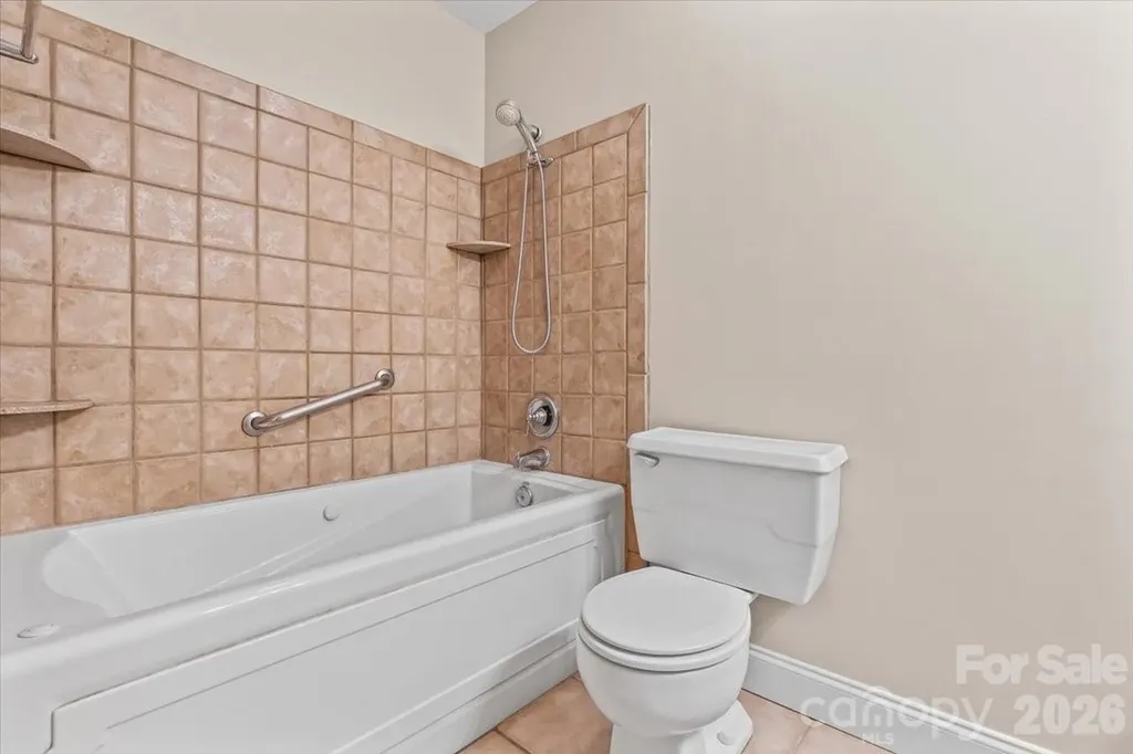 6740 Constitution Lane Charlotte NC 28210