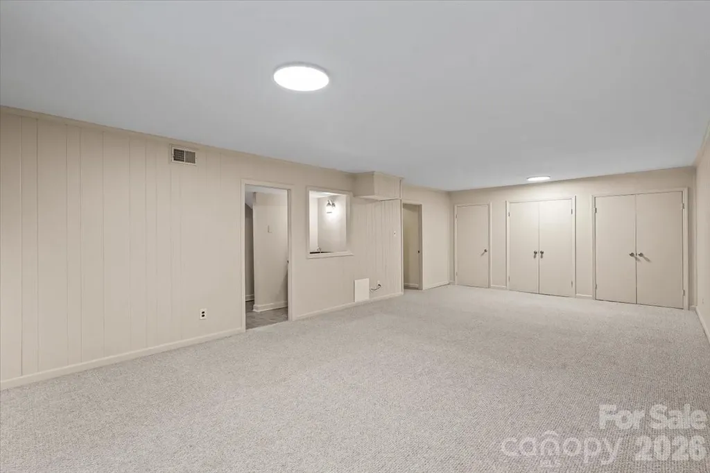 6740 Constitution Lane Charlotte NC 28210