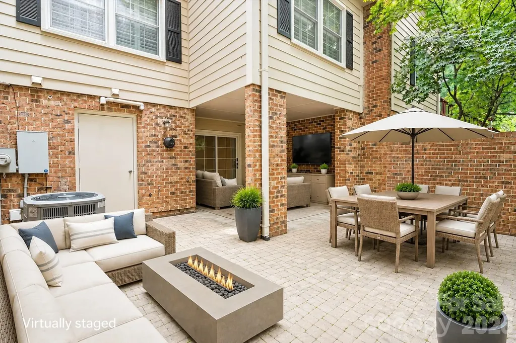 6740 Constitution Lane Charlotte NC 28210