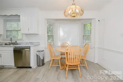 438 Blue Rock Drive Charlotte NC 28213