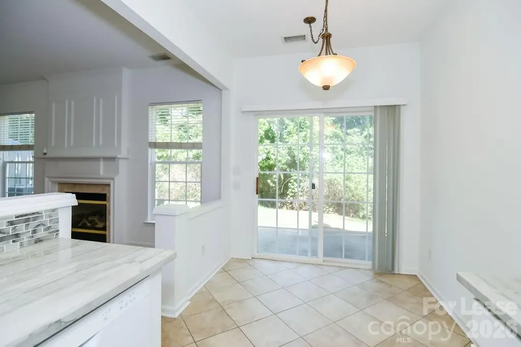 11738 Huxley Road Charlotte NC 28277