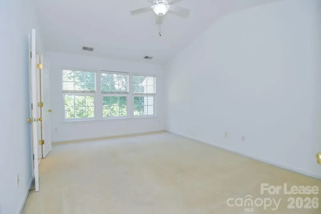 11738 Huxley Road Charlotte NC 28277