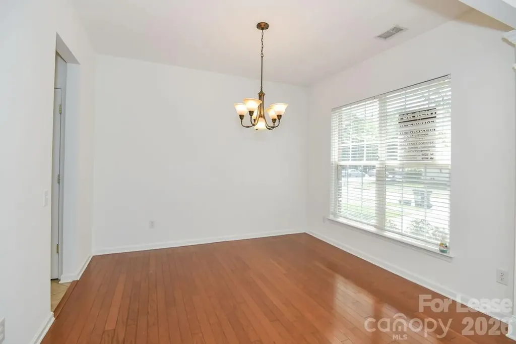 11738 Huxley Road Charlotte NC 28277