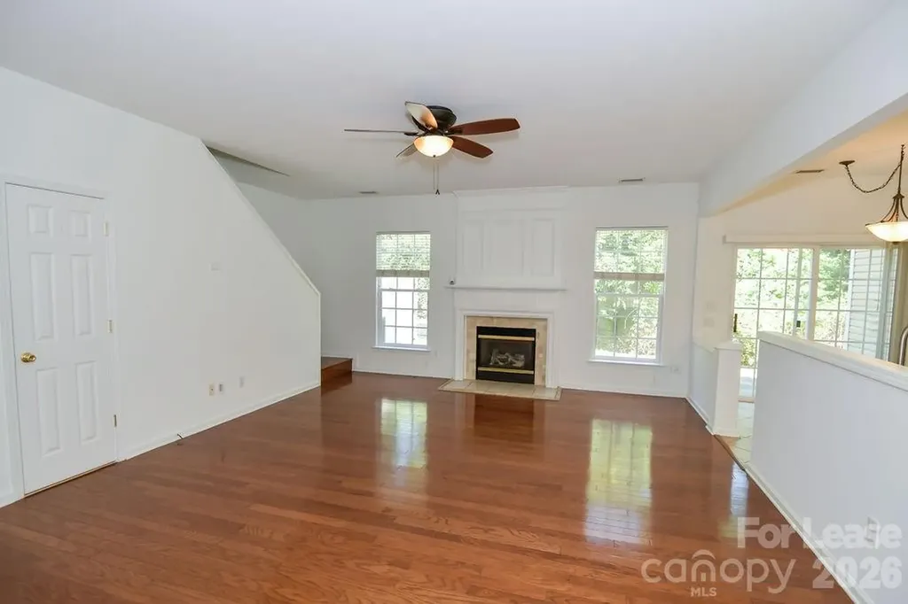 11738 Huxley Road Charlotte NC 28277