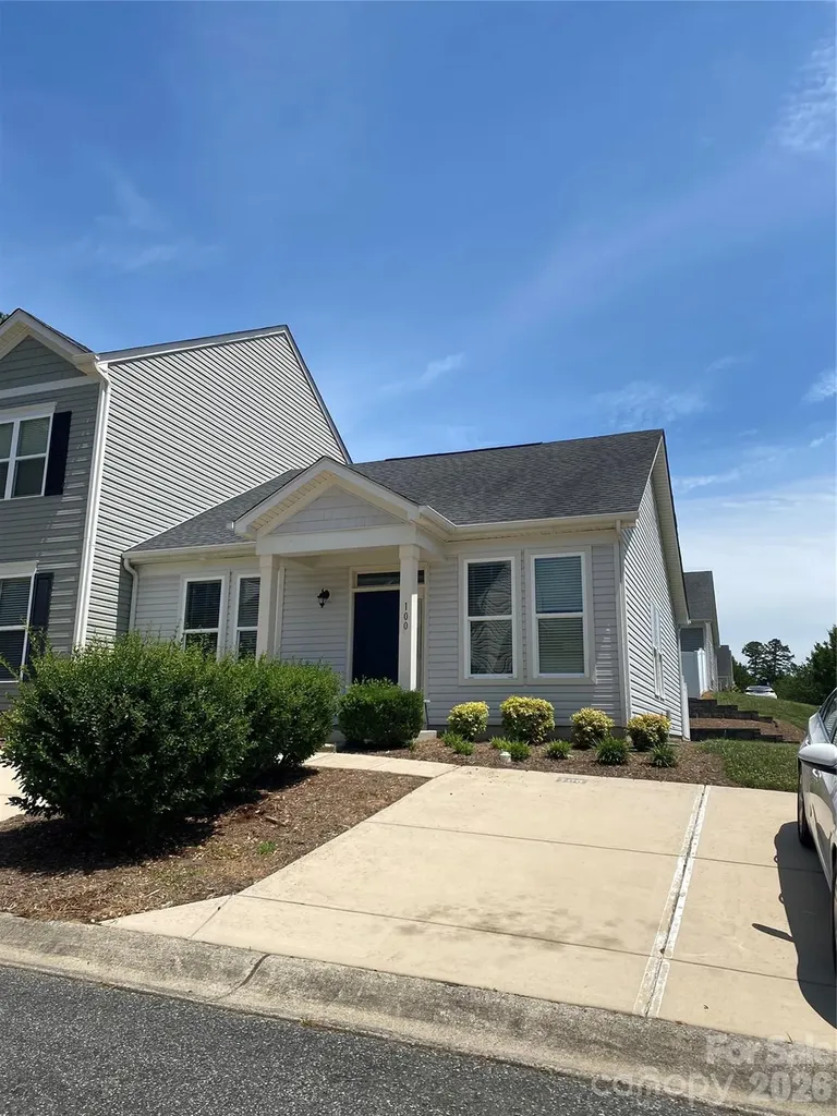 100 N Ferncliff Drive Mount Holly NC 28120