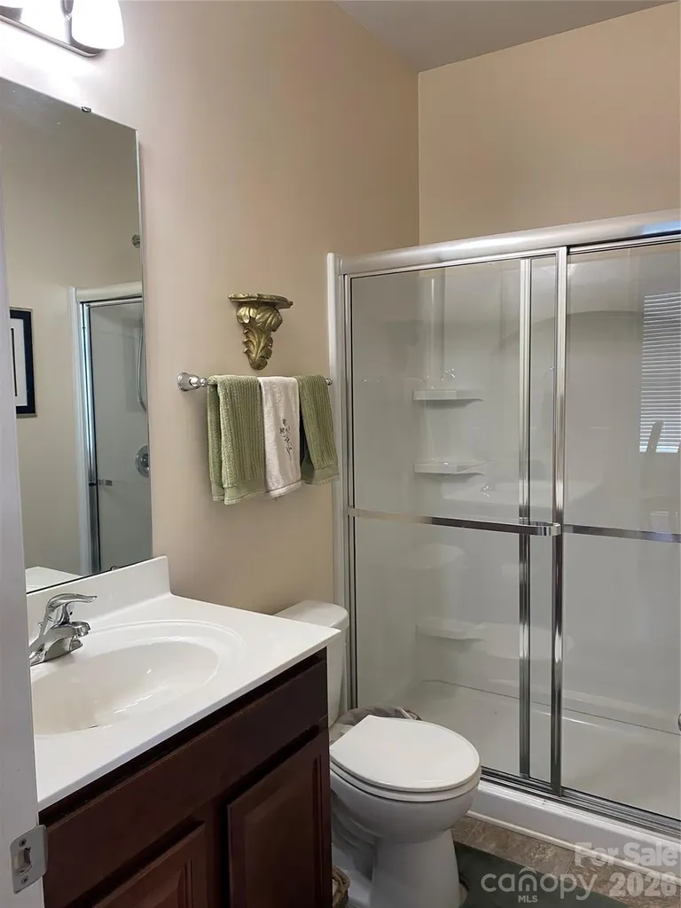 100 N Ferncliff Drive Mount Holly NC 28120