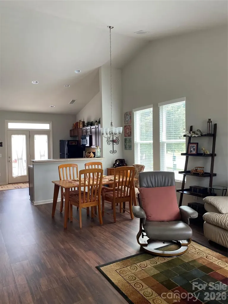 100 N Ferncliff Drive Mount Holly NC 28120