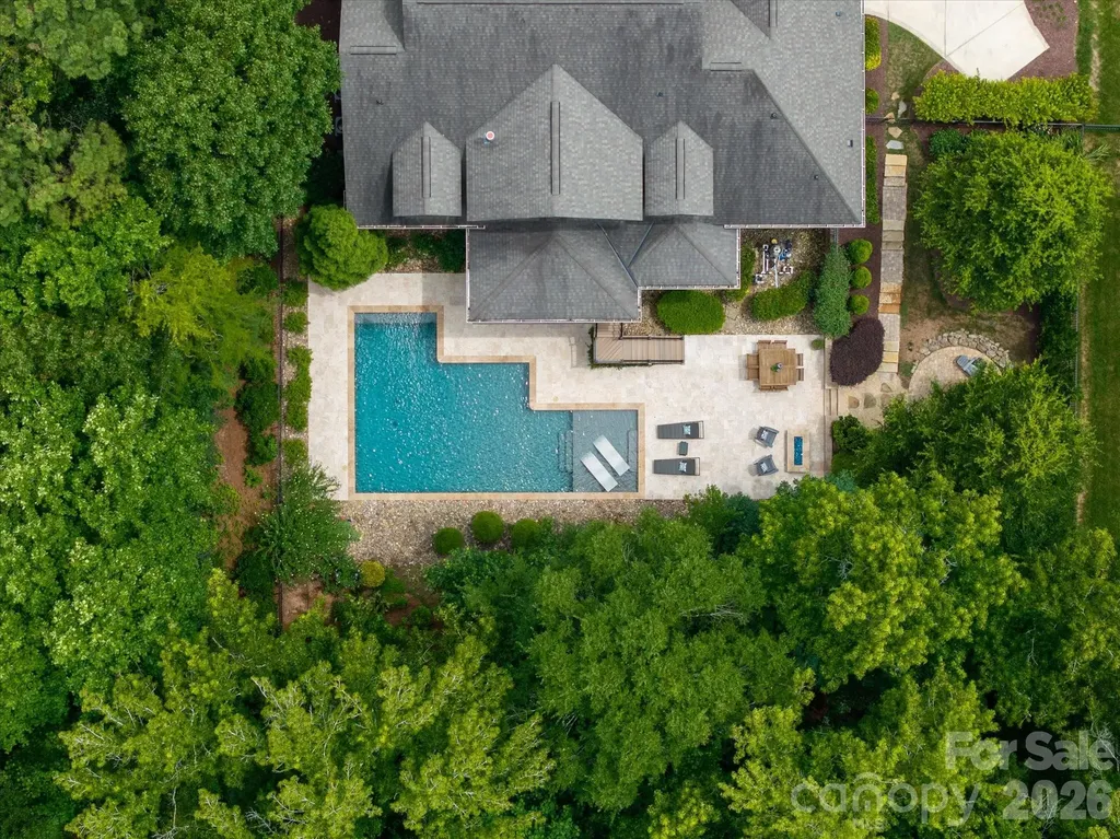 2020 Sherringham Way Waxhaw NC 28173