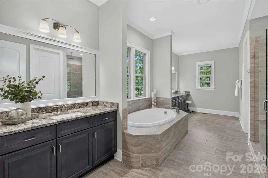 2020 Sherringham Way Waxhaw NC 28173