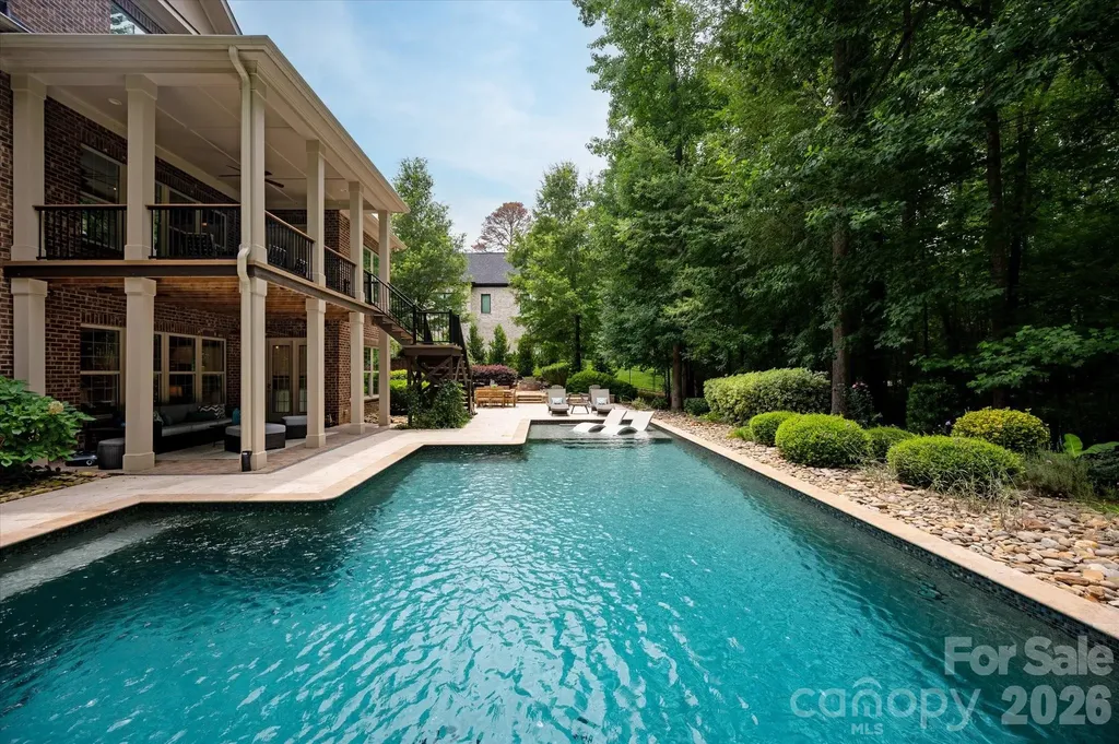 2020 Sherringham Way Waxhaw NC 28173