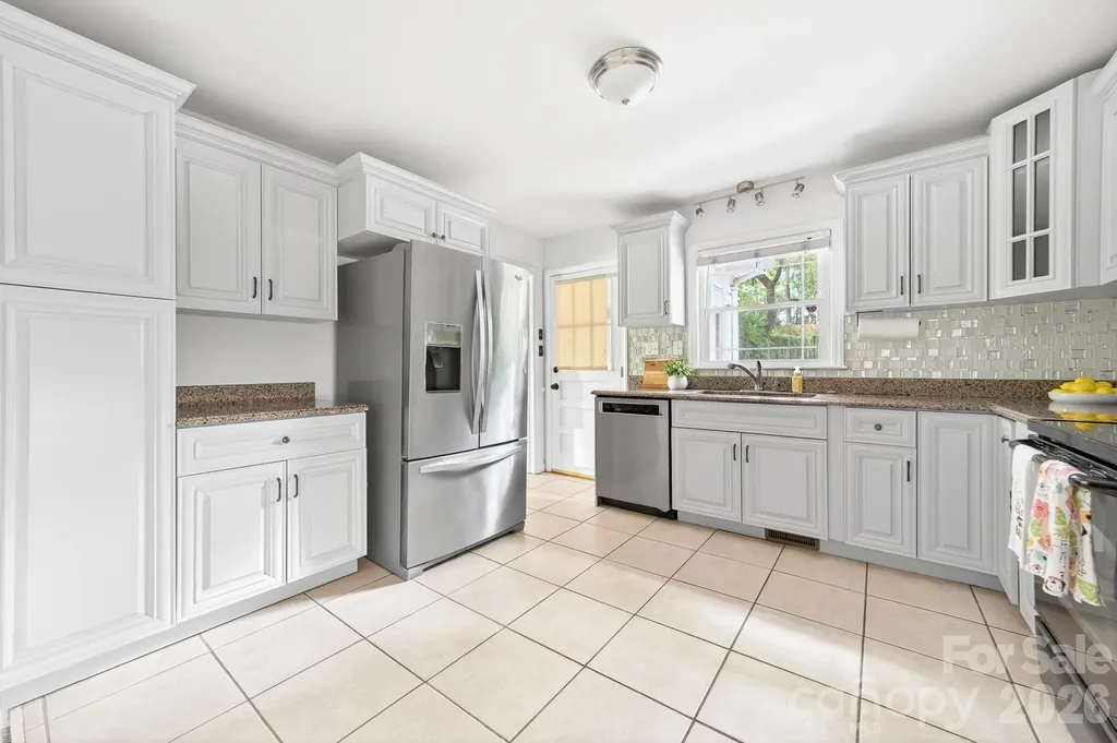 6209 Candlewood Drive Charlotte NC 28210