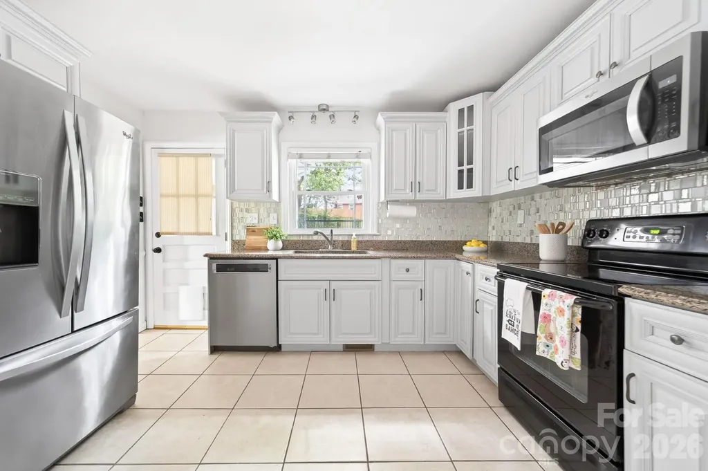 6209 Candlewood Drive Charlotte NC 28210