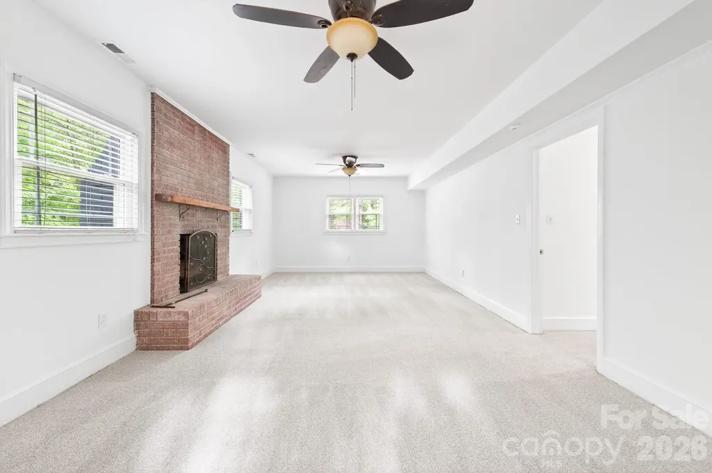 6209 Candlewood Drive Charlotte NC 28210