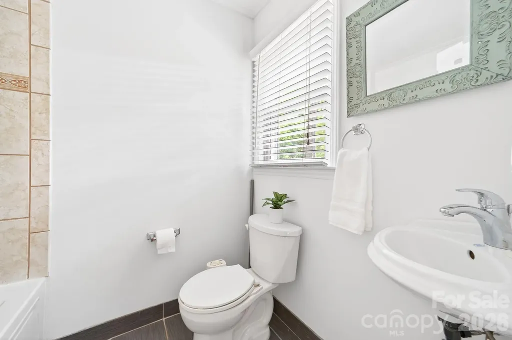 6209 Candlewood Drive Charlotte NC 28210