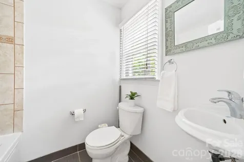6209 Candlewood Drive Charlotte NC 28210