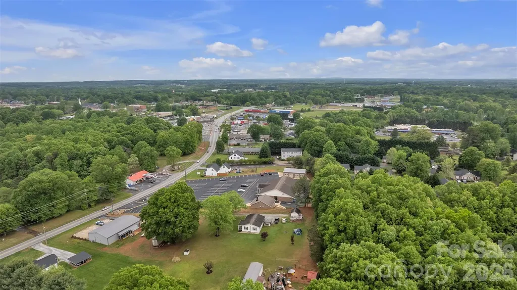 225 Nc Hwy 16 N Taylorsville NC 28681