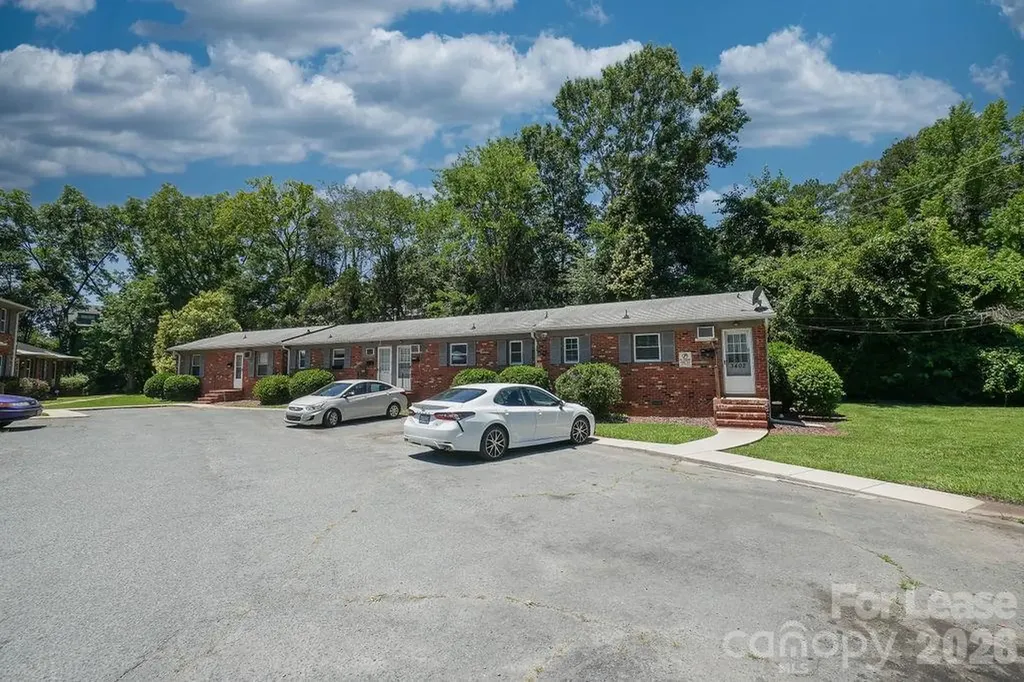 3422 Craig Avenue Charlotte NC 28211