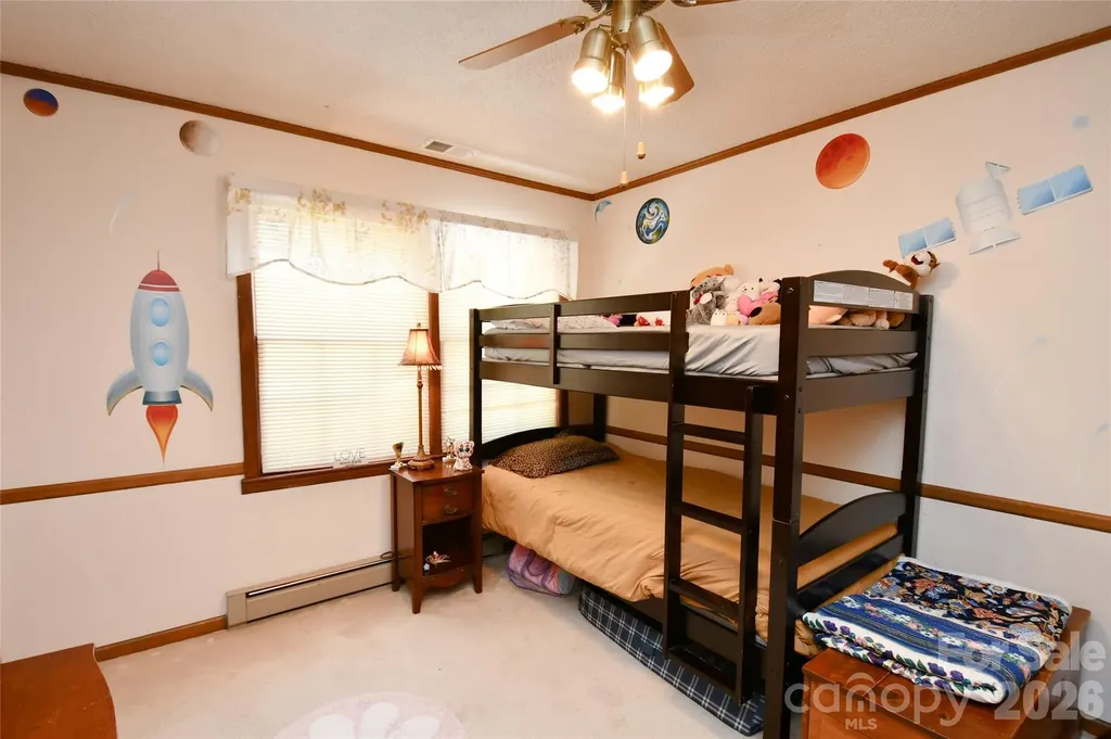 72 Ridgetop Lane Spruce Pine NC 28777