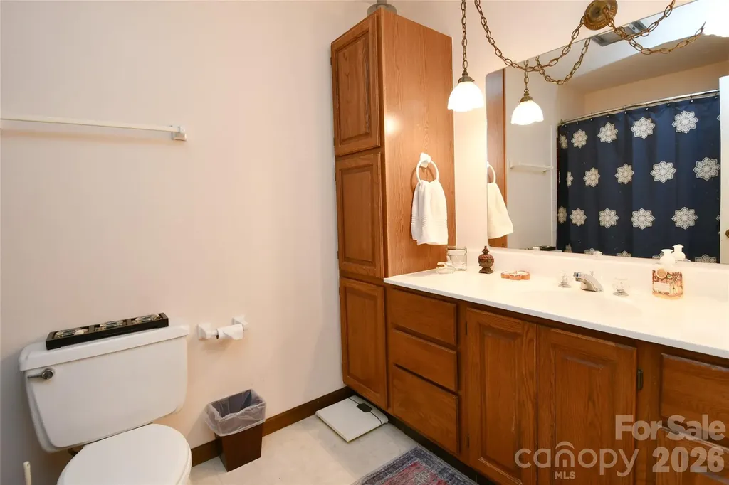 72 Ridgetop Lane Spruce Pine NC 28777