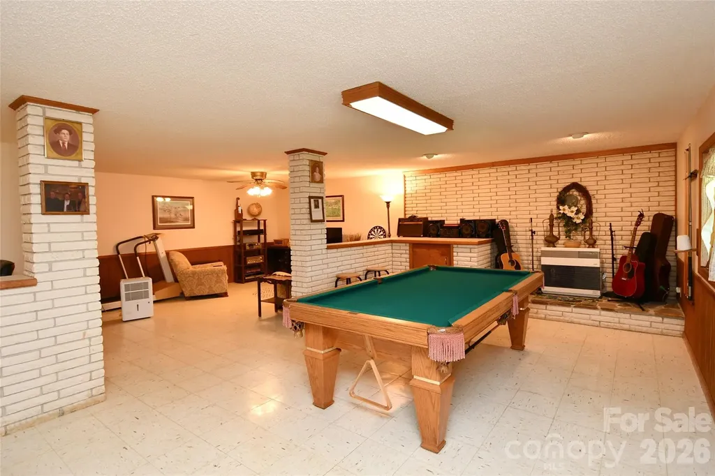 72 Ridgetop Lane Spruce Pine NC 28777