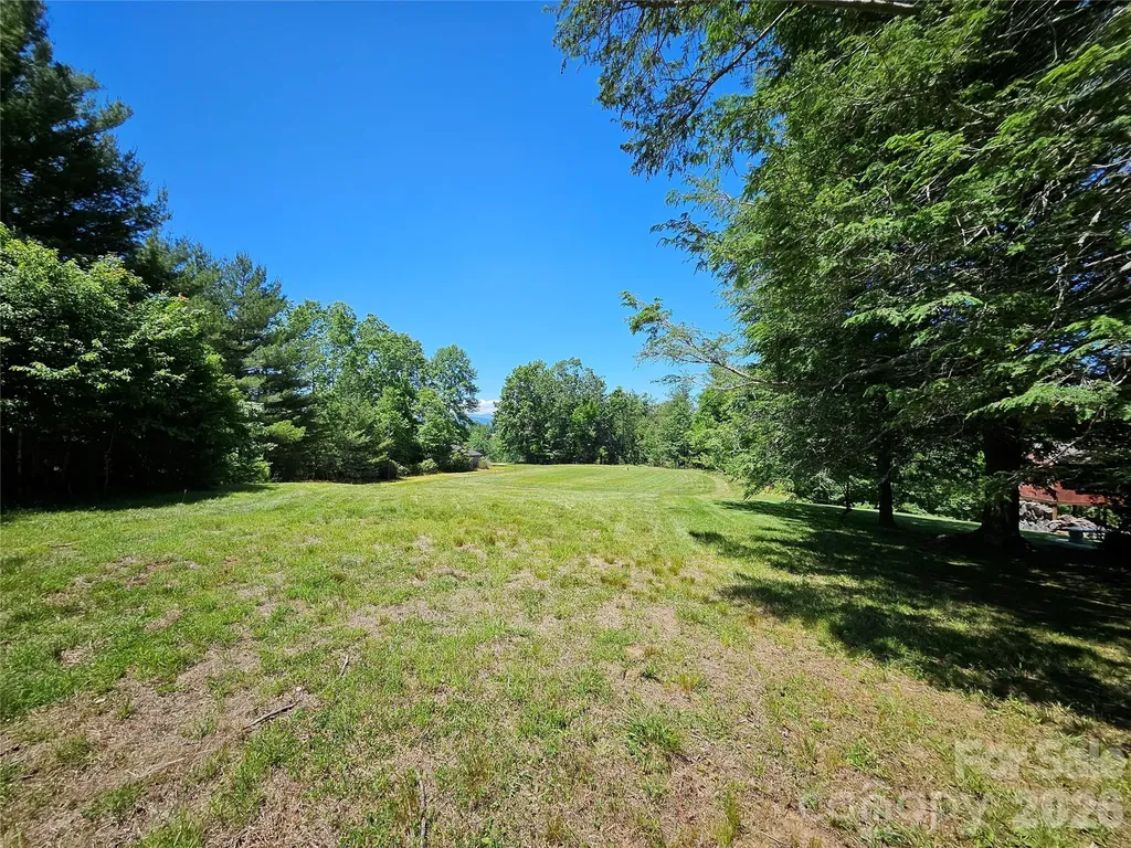 72 Ridgetop Lane Spruce Pine NC 28777