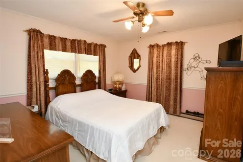 72 Ridgetop Lane Spruce Pine NC 28777