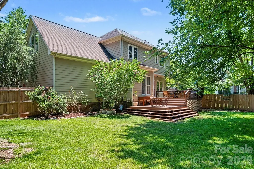 14010 Merganzer Court Charlotte NC 28273