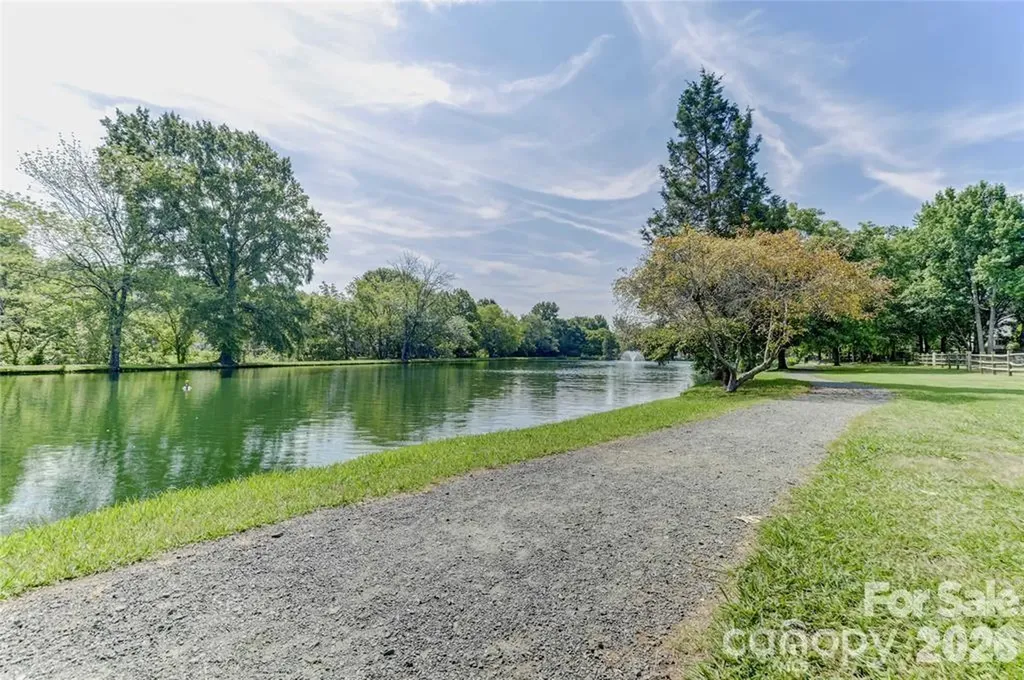 14010 Merganzer Court Charlotte NC 28273