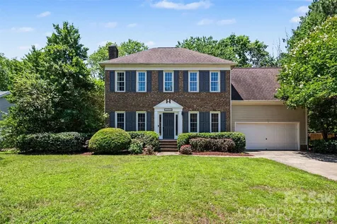 14010 Merganzer Court Charlotte NC 28273