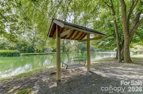 14010 Merganzer Court Charlotte NC 28273