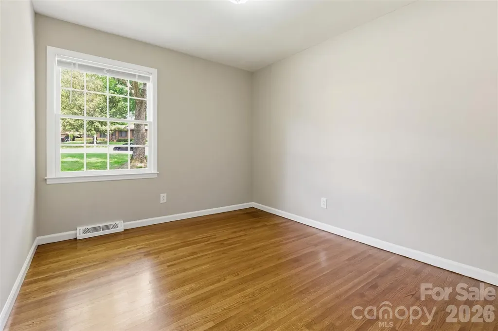6742 Wild Turkey Lane Charlotte NC 28214