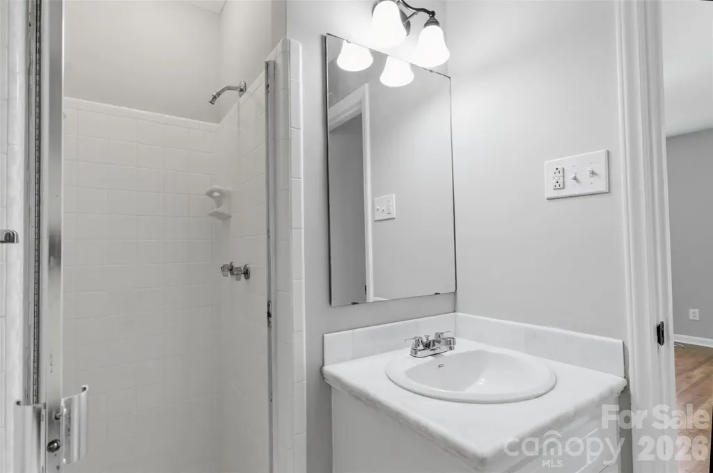 6742 Wild Turkey Lane Charlotte NC 28214