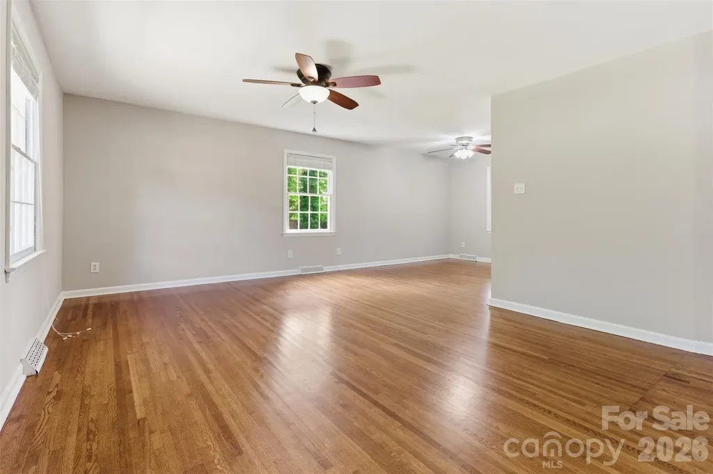 6742 Wild Turkey Lane Charlotte NC 28214