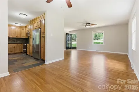 6742 Wild Turkey Lane Charlotte NC 28214