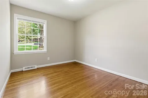 6742 Wild Turkey Lane Charlotte NC 28214