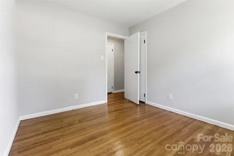 6742 Wild Turkey Lane Charlotte NC 28214