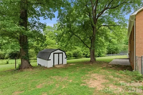 6742 Wild Turkey Lane Charlotte NC 28214