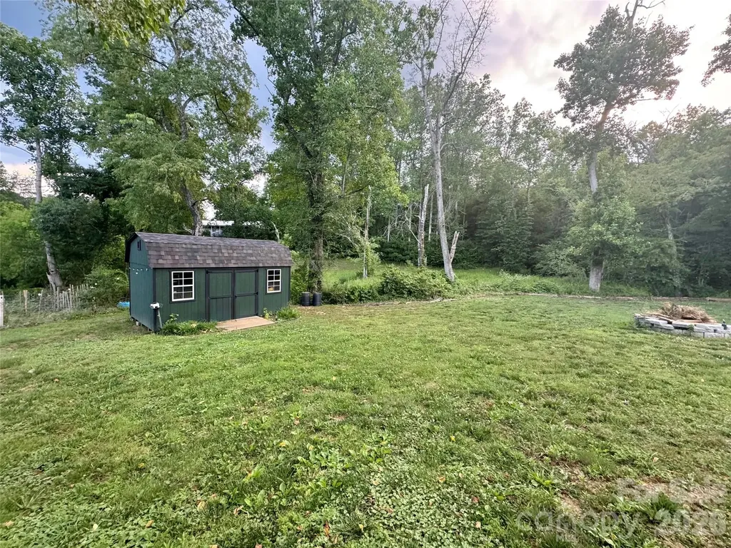 714 Dudley Shoals Road Granite Falls NC 28630